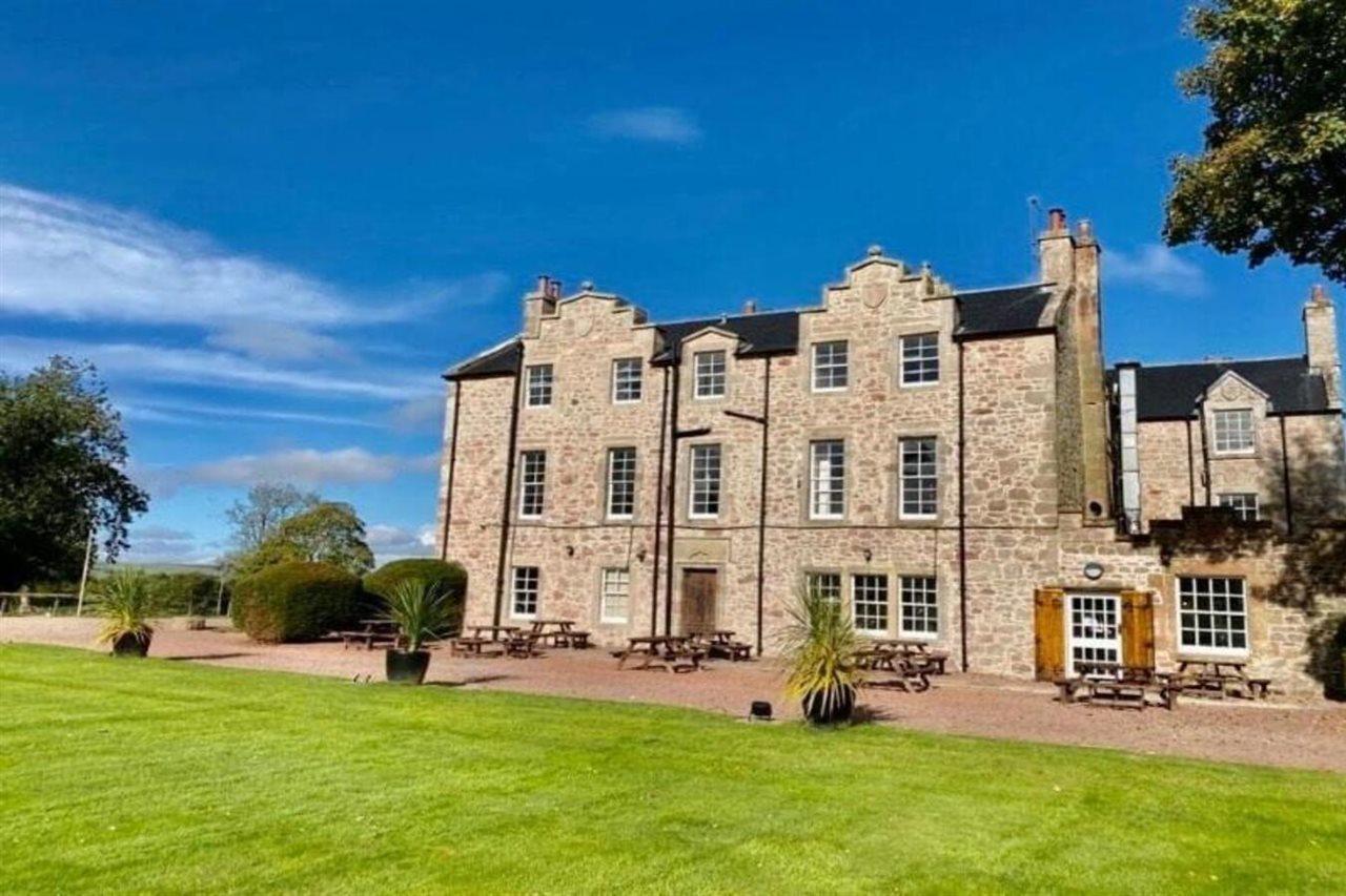 Shieldhill Castle Hotel Biggar Zewnętrze zdjęcie